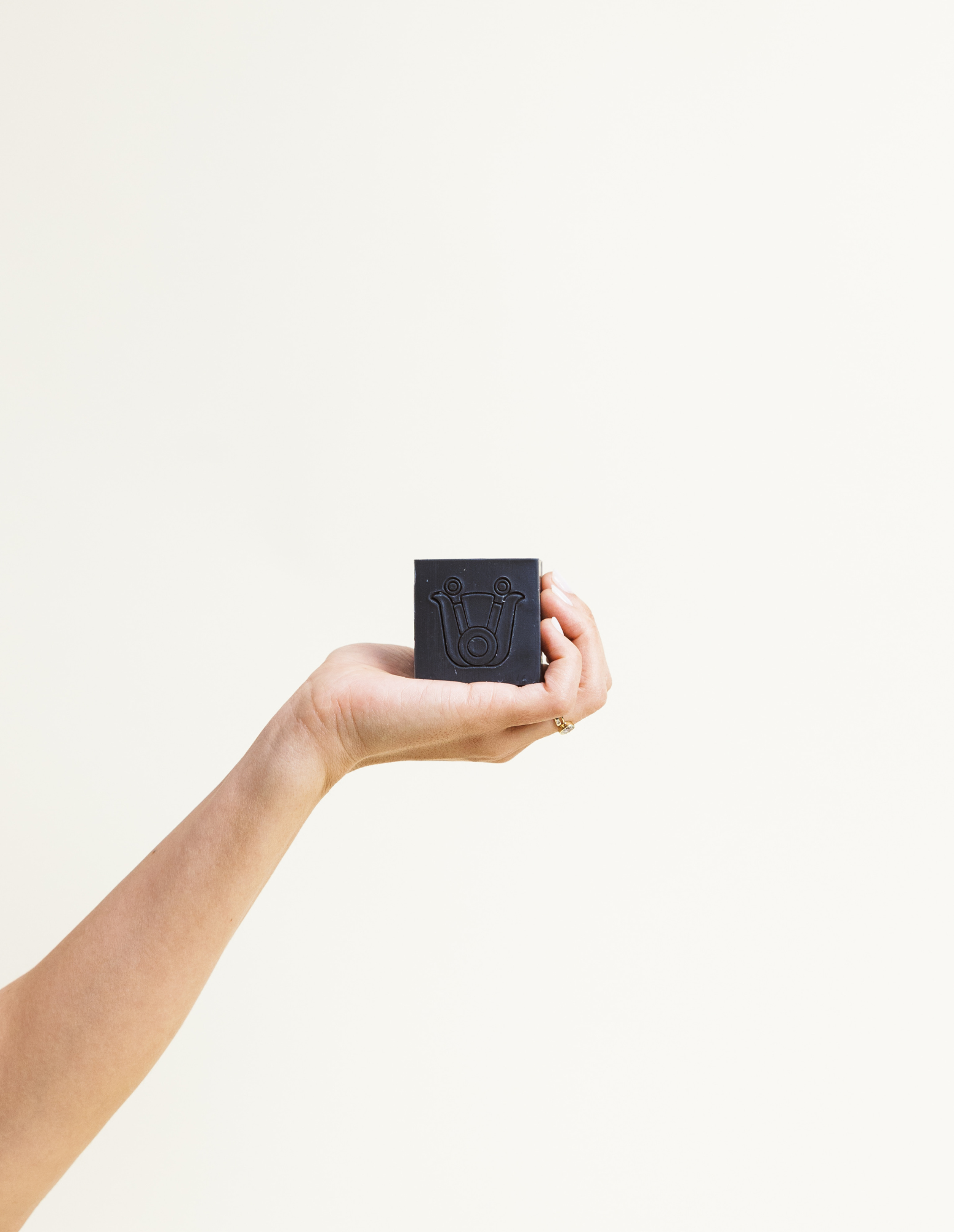 LUNA - Detoxifying Bar