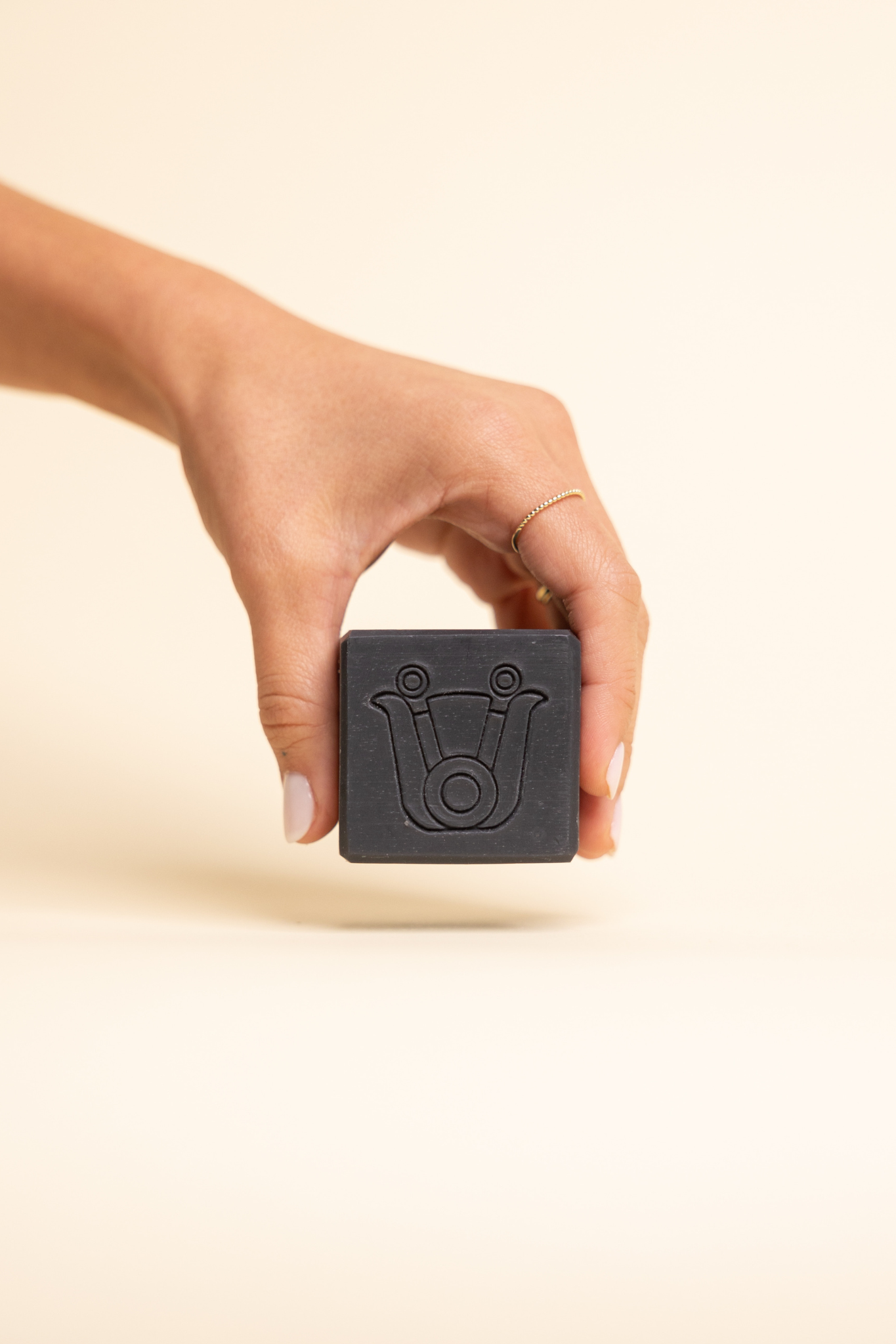 LUNA - Detoxifying Bar